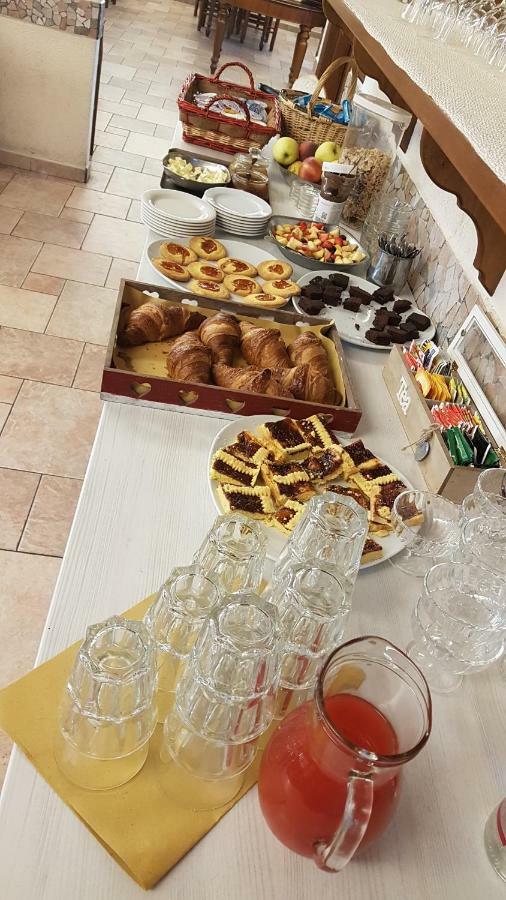 Albergo Ristorante Bergallo Tovo San Giacomo Экстерьер фото
